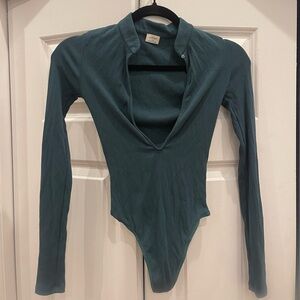 Aritzia bodysuit
